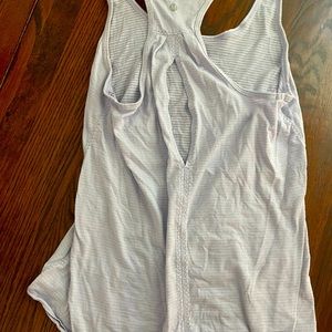 Size 4 Lulu Tank Top! (Light Purple) - image 1